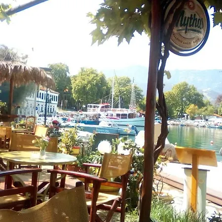 Vakantiehuis Karanti *